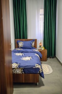 Camin de batrani Pipera